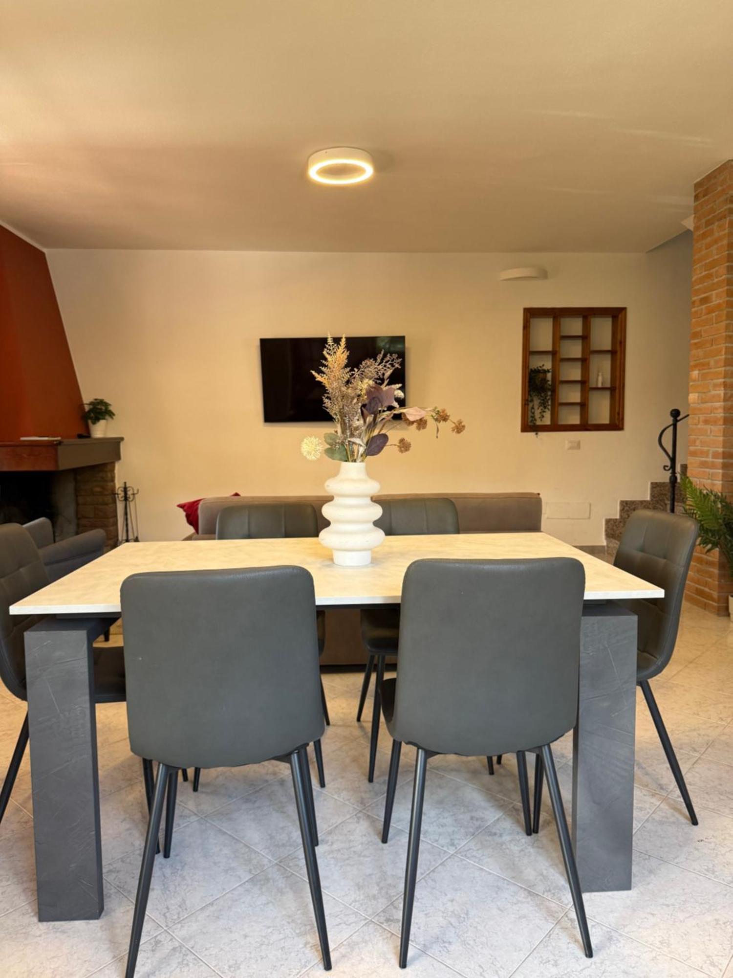 Lovely Home 5 Min Walk To The Beach, 3 Bedrooms Ample Outdoor Relax And Wifi Capitana Ngoại thất bức ảnh